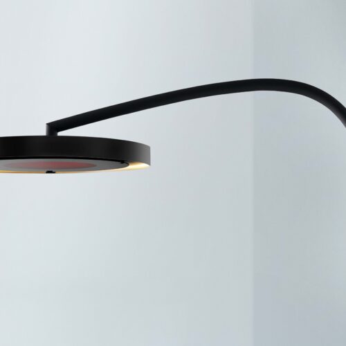 Wandmontierter elektrischer Heizstrahler
